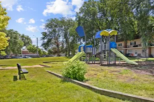 2308 Algonquin Rd, Rolling Meadows, IL 60008 - Photo 16
