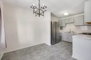 2308 Algonquin Rd, Rolling Meadows, IL 60008 - Photo 8