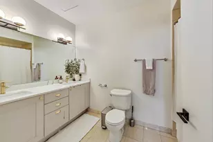 744 N Clark St, Chicago, IL 60654 - Photo 12