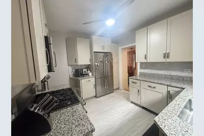 6950 30th Place, Berwyn, IL 60402 - Photo 4