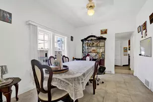 2945 N California Ave, Chicago, IL 60618 - Photo 12