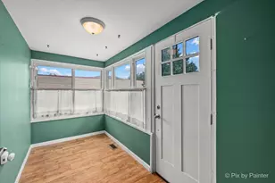 278 S Melrose Ave, Elgin, IL 60123 - Photo 10