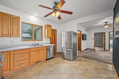 278 S Melrose Avenue, Elgin, IL 60123 - Photo 2