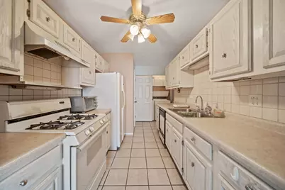 1774 Raleigh Lane #1774, Hoffman Estates, IL 60169 - Photo 8