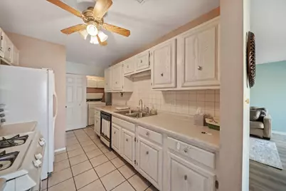 1774 Raleigh Lane #1774, Hoffman Estates, IL 60169 - Photo 10