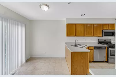 [Address not provided], Aurora, IL 60503 - Photo 8