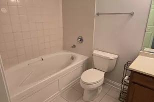 8 W Monroe St, Chicago, IL 60603 - Photo 10