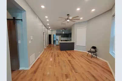 432 E 45th Place, Chicago, IL 60653 - Photo 8