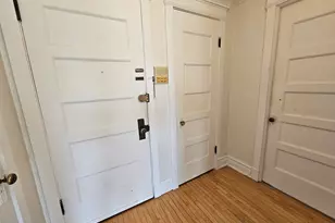 3800 N Wilton Ave, Chicago, IL 60613 - Photo 8