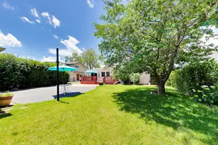 1081 Willson Dr, Des Plaines, IL 60016 - Photo 32