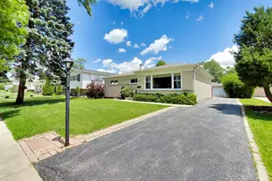 1081 Willson Dr, Des Plaines, IL 60016 - Photo 34