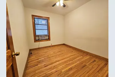 703 W Cornelia Avenue #1R, Chicago, IL 60657 - Photo 2