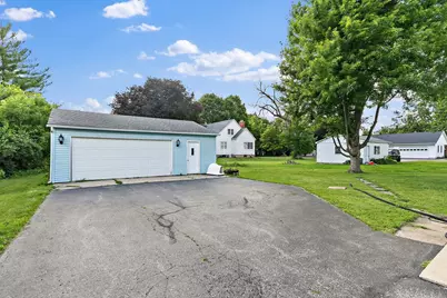 220 N Elm Street, Leland, IL 60531 - Photo 18