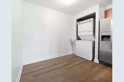 6340 Americana Drive #210, Willowbrook, IL 60527 - Photo 8