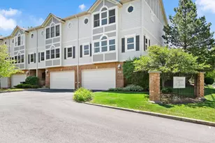 771 W Kristen Ct, Palatine, IL 60067 - Photo 1