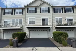 214 Cassidy Ln, Elgin, IL 60124 - Photo 1