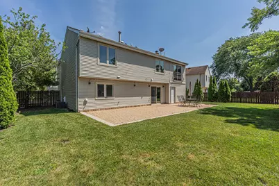 112 Lilac Lane, Buffalo Grove, IL 60089 - Photo 32