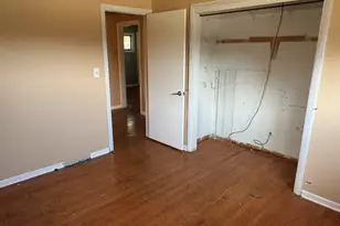 48 Rosemont Ave, Roselle, IL 60172 - Photo 8