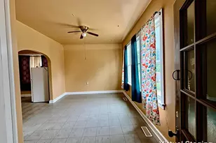 8757 S Marquette Ave, Chicago, IL 60617 - Photo 10