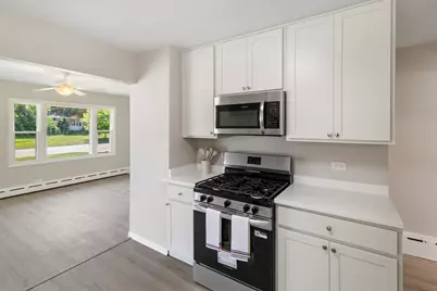 2226 Marshall Parkway, Waukegan, IL 60085 - Photo 6