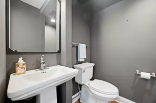 606 5th St, Wilmette, IL 60091 - Photo 12