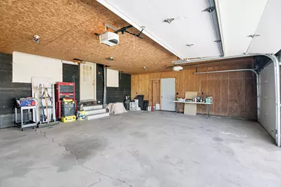 1067 E 3100 North Road, Clifton, IL 60927 - Photo 4
