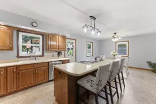 1017 11th Ave, Orion, IL 61273 - Photo 12