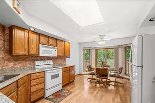 154 Lake Thunderbird Dr, Putnam, IL 61560 - Photo 4