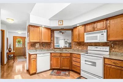 154 Lake Thunderbird Drive, Putnam, IL 61560 - Photo 6
