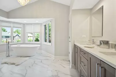 42 Founders Pointe North Drive, Bloomingdale, IL 60108 - Photo 26