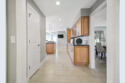 42 Founders Pointe North Drive, Bloomingdale, IL 60108 - Photo 14
