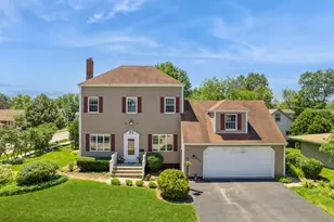 531 Lake St, Crystal Lake, IL 60014 - Photo 1
