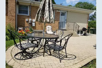 9331 Oriole Avenue, Morton Grove, IL 60053 - Photo 22
