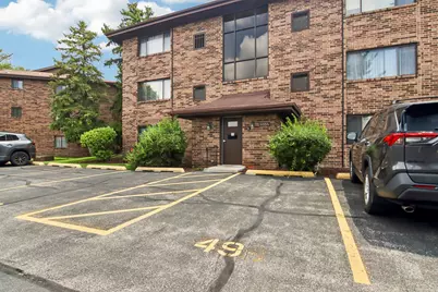 9555 Southwest Highway #1S, Oak Lawn, IL 60453 - Photo 1
