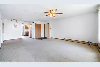 4580 W 131st Street #2S, Alsip, IL 60803 - Photo 2