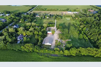 47W975 Lenschow Road, Hampshire, IL 60140 - Photo 4