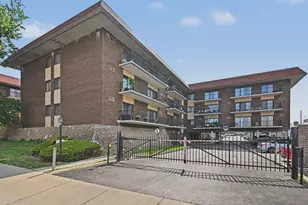 9520 Mayfield Ave, Oak Lawn, IL 60453 - Photo 1