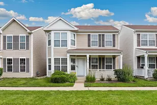 1613 Victoria Park Cir, Aurora, IL 60504 - Photo 1