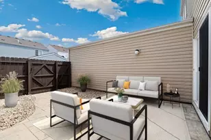1613 Victoria Park Cir, Aurora, IL 60504 - Photo 24