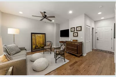 231 N West Street #0, Wheaton, IL 60187 - Photo 2