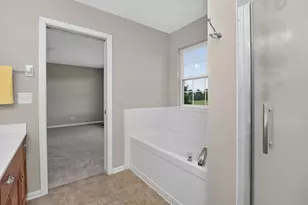 2212 James Leigh Dr, Aurora, IL 60503 - Photo 18
