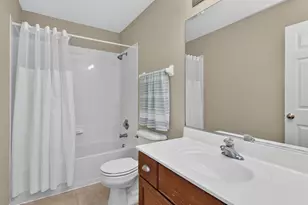 2212 James Leigh Dr, Aurora, IL 60503 - Photo 22