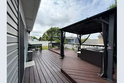 1577 Candlewood Drive, Crystal Lake, IL 60014 - Photo 4