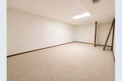 6615 W Gate Court, Roscoe, IL 61073 - Photo 14