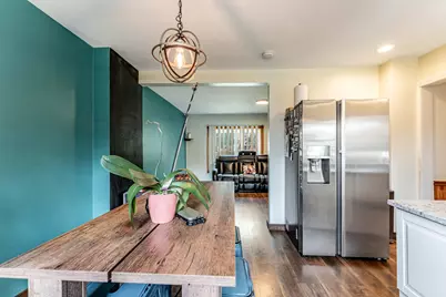 5215 W 63rd Place, Chicago, IL 60638 - Photo 8