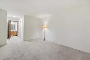 1806 Hemlock Pl, Schaumburg, IL 60173 - Photo 14
