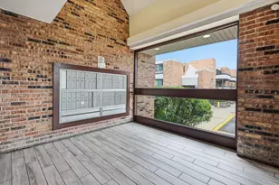 1806 Hemlock Pl, Schaumburg, IL 60173 - Photo 2