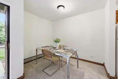 1806 Hemlock Place #102, Schaumburg, IL 60173 - Photo 8
