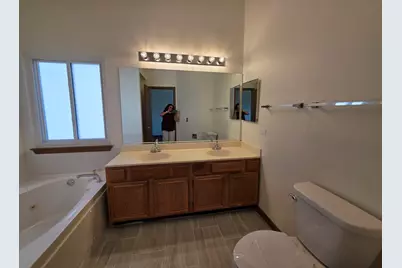 24 E Honeysuckle Drive, Round Lake Beach, IL 60073 - Photo 18