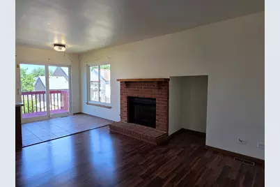 24 E Honeysuckle Drive, Round Lake Beach, IL 60073 - Photo 10